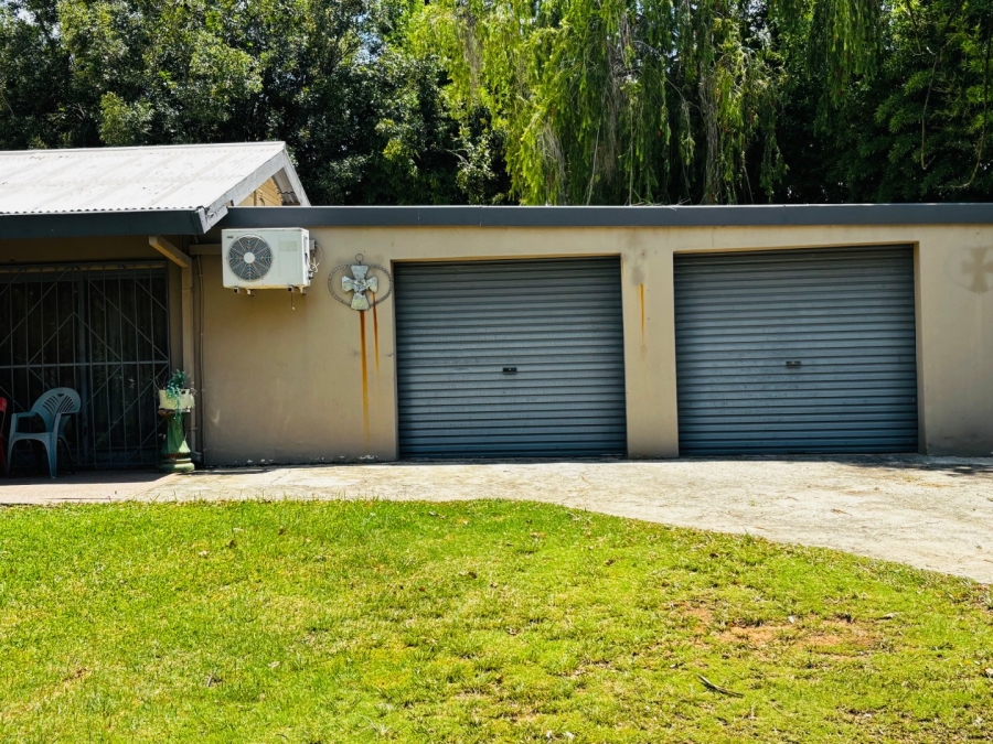 3 Bedroom Property for Sale in Songloed North West